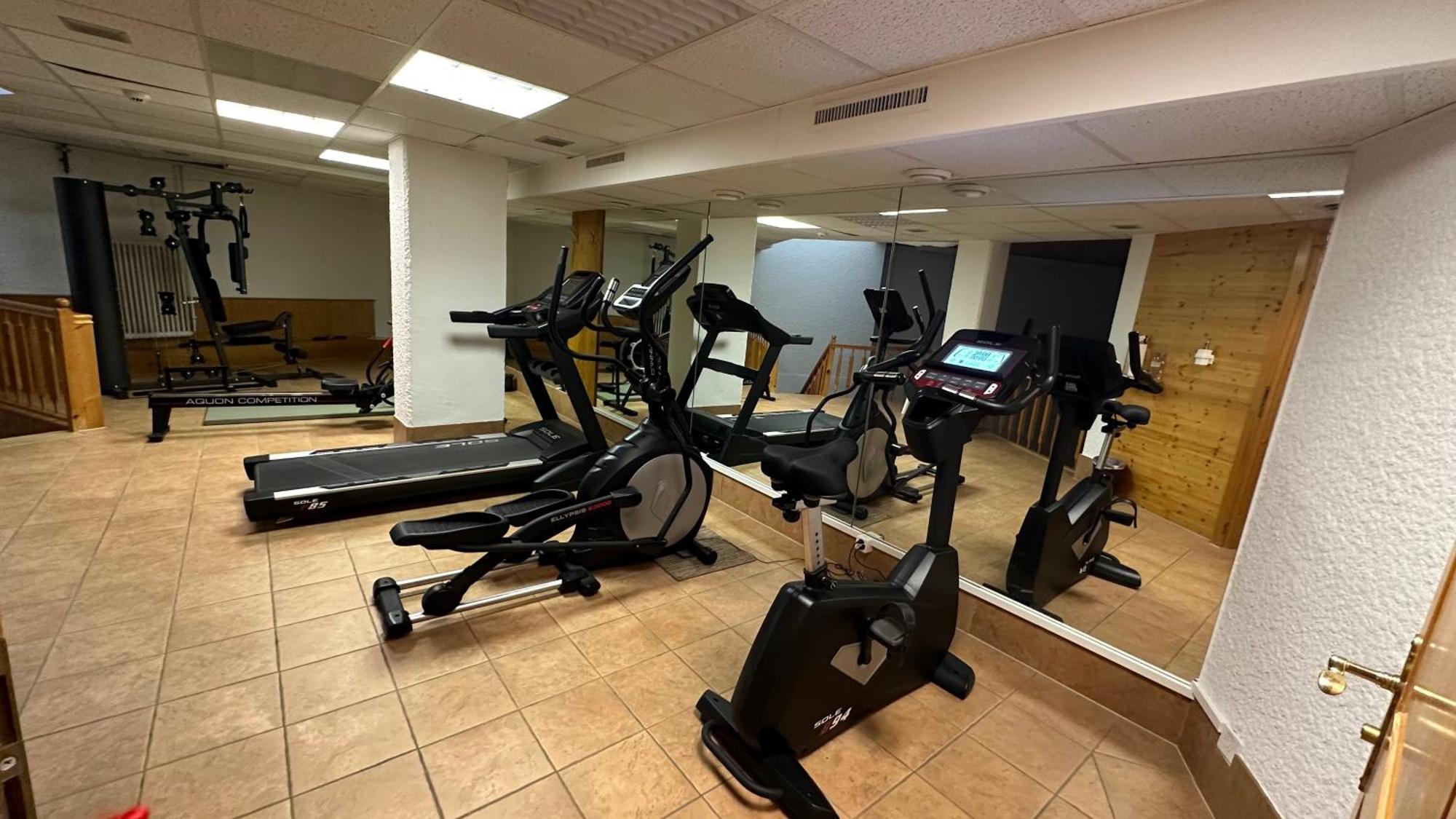Le Bristol - Villars Bristol Apartments Ngoại thất bức ảnh